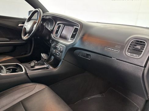 Used 2021 Dodge Charger SXT w/ Plus Group RWD image 29