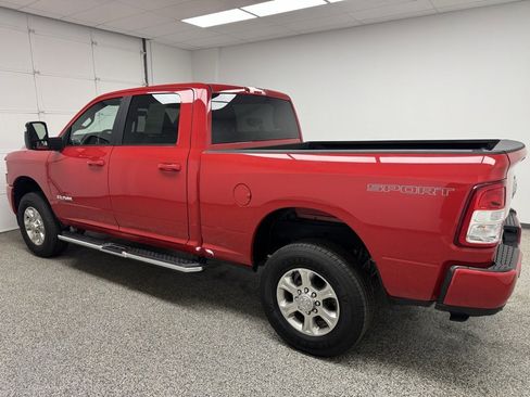 Used 2024 RAM 2500 Big Horn w/ Sport Appearance Package image 7