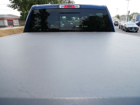 Used 2019 RAM 1500 Big Horn AWD/4WD image 18