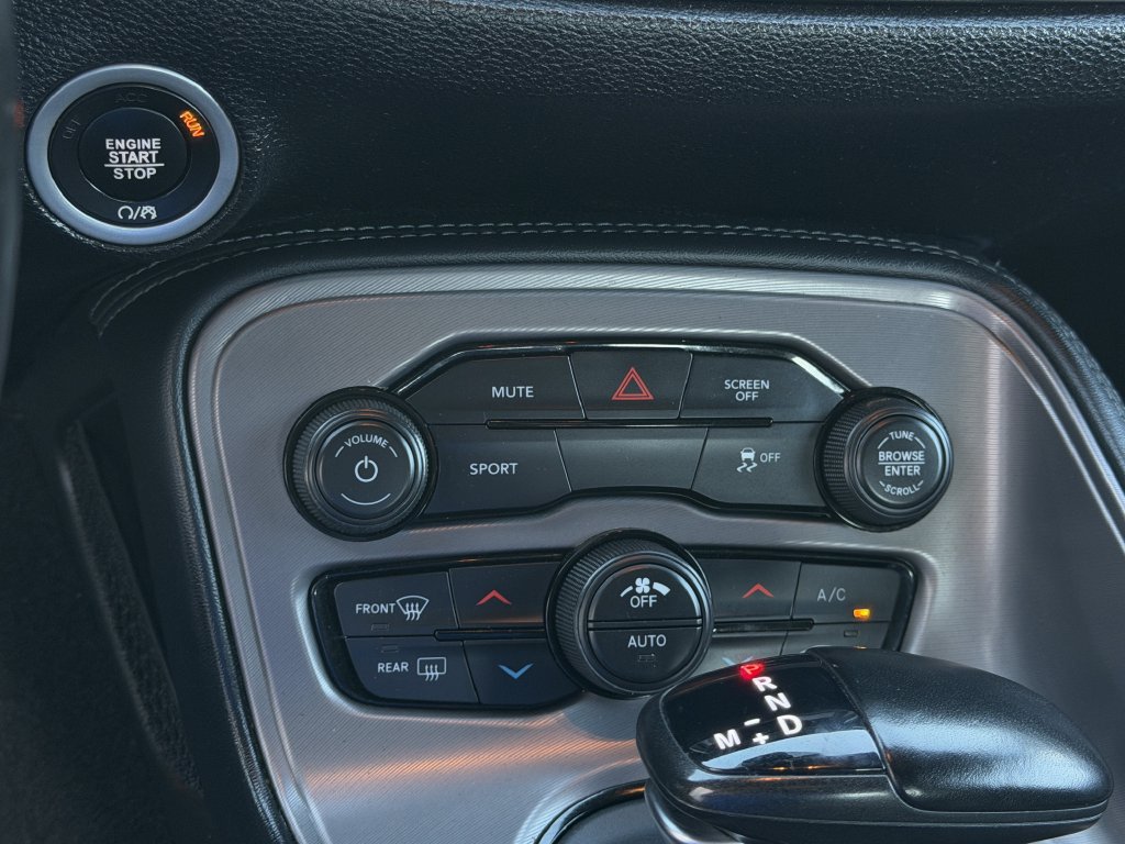 Used 2023 Dodge Challenger SXT RWD image 17
