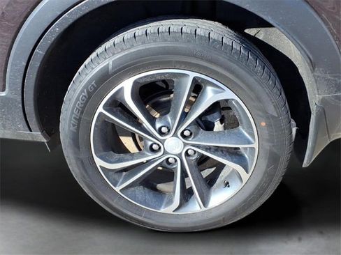 Used 2021 Buick Encore GX Essence w/ Advanced Technology Package image 28