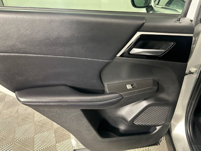 Used 2022 Mitsubishi Outlander SEL Black Edition AWD/4WD image 22