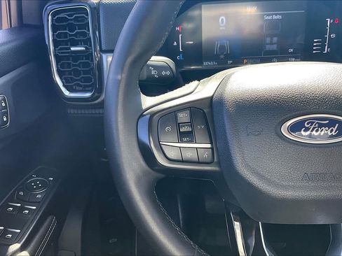 Used 2024 Ford Ranger XLT w/ Trailer Tow Package image 24