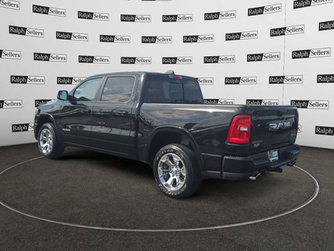 Used 2025 RAM 1500 Big Horn AWD/4WD image 4