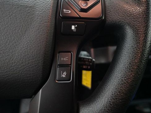Used 2023 Toyota Tacoma SR AWD/4WD image 19