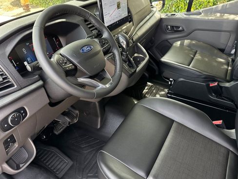 New 2026 Ford Transit 250 148 Medium Roof image 10