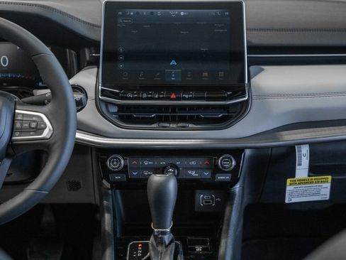 New 2026 Jeep Compass Limited w/ Sun, Sound & Navigation Group image 22