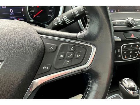 Used 2020 Chevrolet Equinox LT image 12