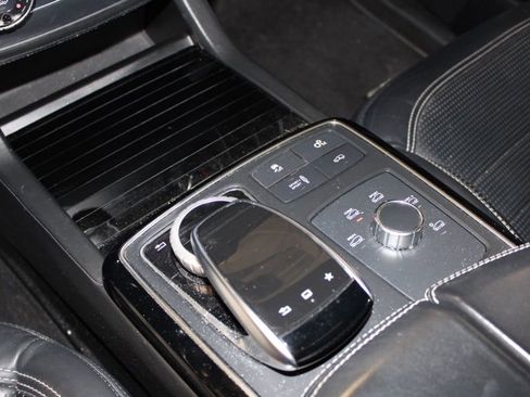 Used 2016 Mercedes-Benz GLE 63 AMG S image 35