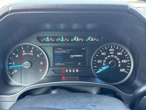 Used 2020 Ford F150 XLT w/ Equipment Group 302A Luxury AWD/4WD image 37
