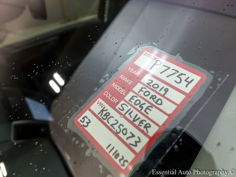 Used 2019 Ford Edge SEL w/ Equipment Group 201A image 30