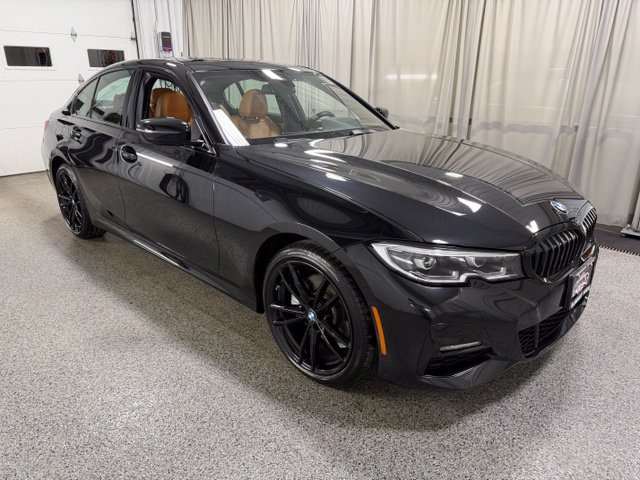 Used 2021 BMW 330e xDrive w/ M Sport Package AWD/4WD image 3