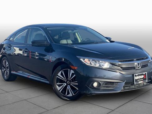 Used 2018 Honda Civic EX-T image 3