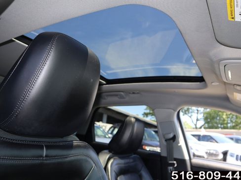 Used 2022 Lincoln Corsair AWD w/ Premium Package image 25