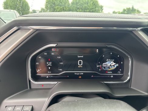 New 2025 GMC Sierra 2500 Denali w/ Denali Reserve Package image 18