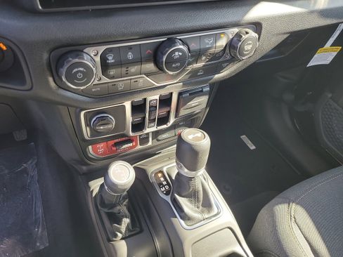 New 2026 Jeep Wrangler Willys image 18