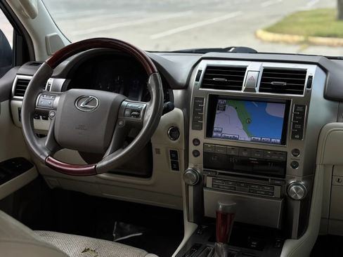Used 2013 Lexus GX 460 w/ Comfort Plus Pkg AWD/4WD image 18