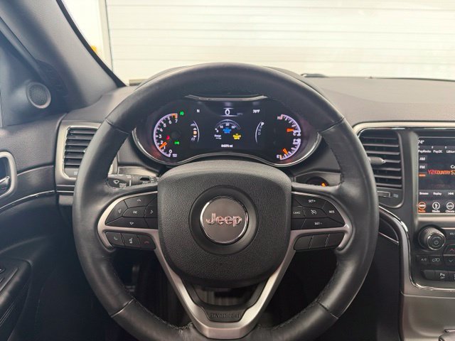 Used 2018 Jeep Grand Cherokee Limited AWD/4WD image 14