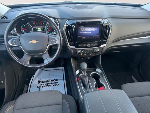 Used 2021 Chevrolet Traverse LT image 10