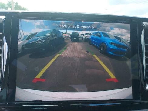 New 2027 Chrysler Pacifica Select w/ S Appearance Package FWD image 22