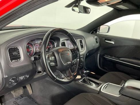 Used 2023 Dodge Charger SXT RWD image 11