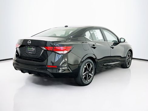 Used 2025 Nissan Sentra SV FWD image 9