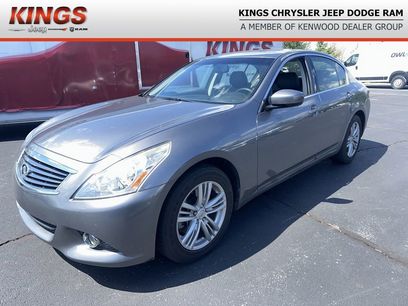Used 2013 INFINITI G37 x w/ Premium Pkg