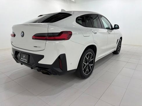 Certified 2024 BMW X4 xDrive30i w/ Premium Package AWD/4WD image 5