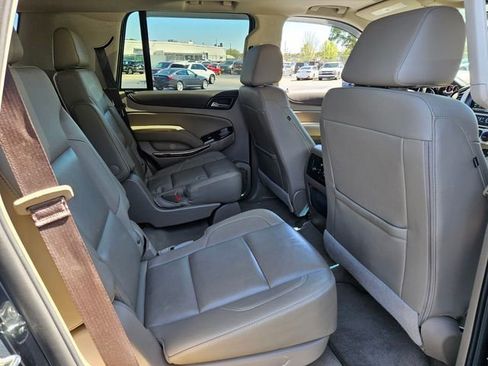 Used 2019 GMC Yukon SLT w/ Open Road Package image 19