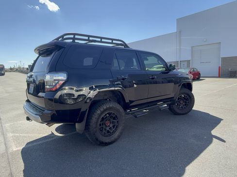 Used 2024 Toyota 4Runner TRD Off-Road Premium w/ TRD Black Wheel Package (TMS) AWD/4WD image 34
