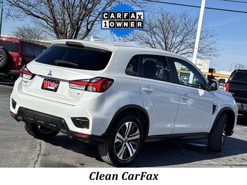 Used 2021 Mitsubishi Outlander Sport SE image 3