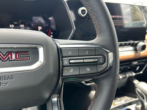 New 2026 GMC Canyon AT4 w/ Technology Plus Package AWD/4WD image 22
