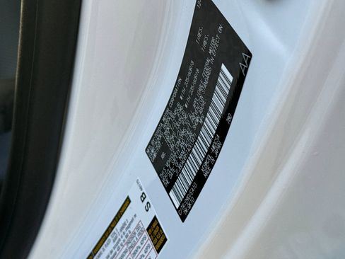 New 2026 Lexus RZ 350e RZ 350e image 15