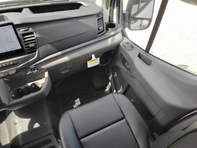 New 2026 Ford Transit 150 Low Roof w/ Load Area Protection Package RWD image 14