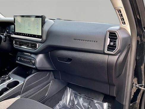 Certified 2025 Ford Bronco Sport Big Bend w/ Convenience Package image 17