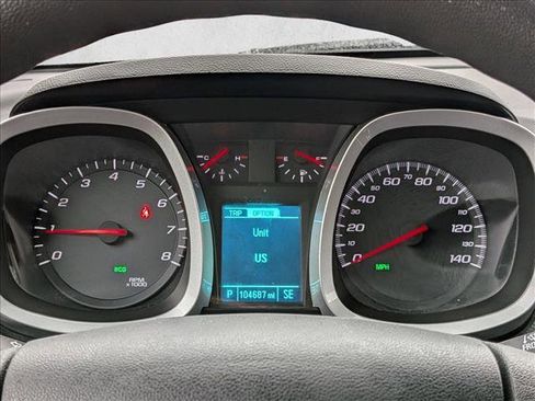 Used 2017 Chevrolet Equinox LS image 8