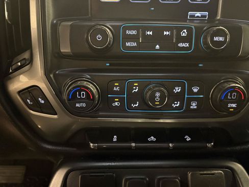 Used 2018 Chevrolet Silverado 1500 LT w/ All Star Edition AWD/4WD image 21