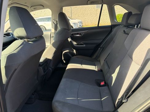 Used 2025 Toyota RAV4 XLE FWD image 12