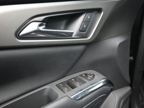 New 2026 Chevrolet Traverse LT FWD image 25