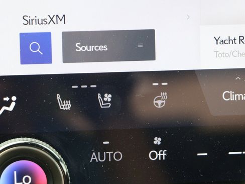Used 2023 Lexus RX 350 F Sport w/ Cold Area Package AWD/4WD image 22