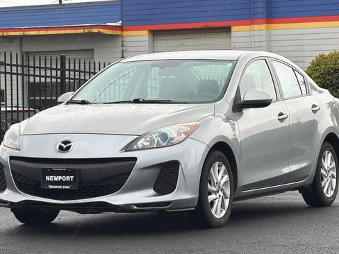 Used 2013 MAZDA MAZDA3 i Touring image 7