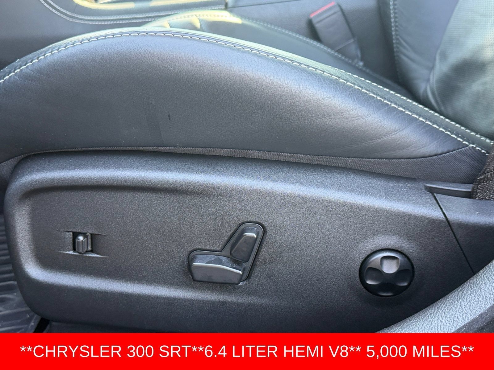 Used 2023 Chrysler 300 C RWD image 22
