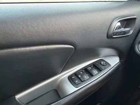 Used 2012 Dodge Journey FWD image 26