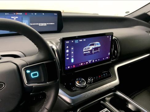 New 2026 Ford Expedition Max Platinum w/ Stealth Appearance Package AWD/4WD image 5