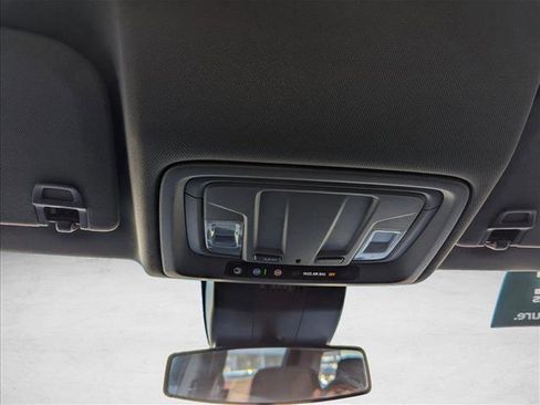 Used 2024 Chevrolet Silverado 1500 Custom image 20