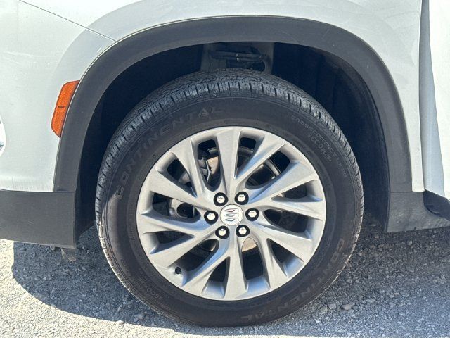 Used 2026 Buick Enclave Preferred FWD image 25