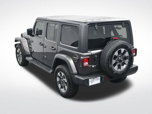 Used 2021 Jeep Wrangler Unlimited Sahara image 29