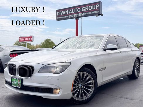 Used 2011 BMW 740i RWD image 1