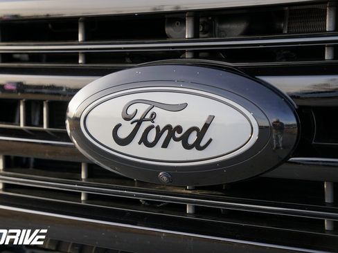 Used 2026 Ford F350 Platinum image 17