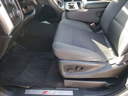 Used 2017 Chevrolet Silverado 2500 LT w/ Texas Edition image 31